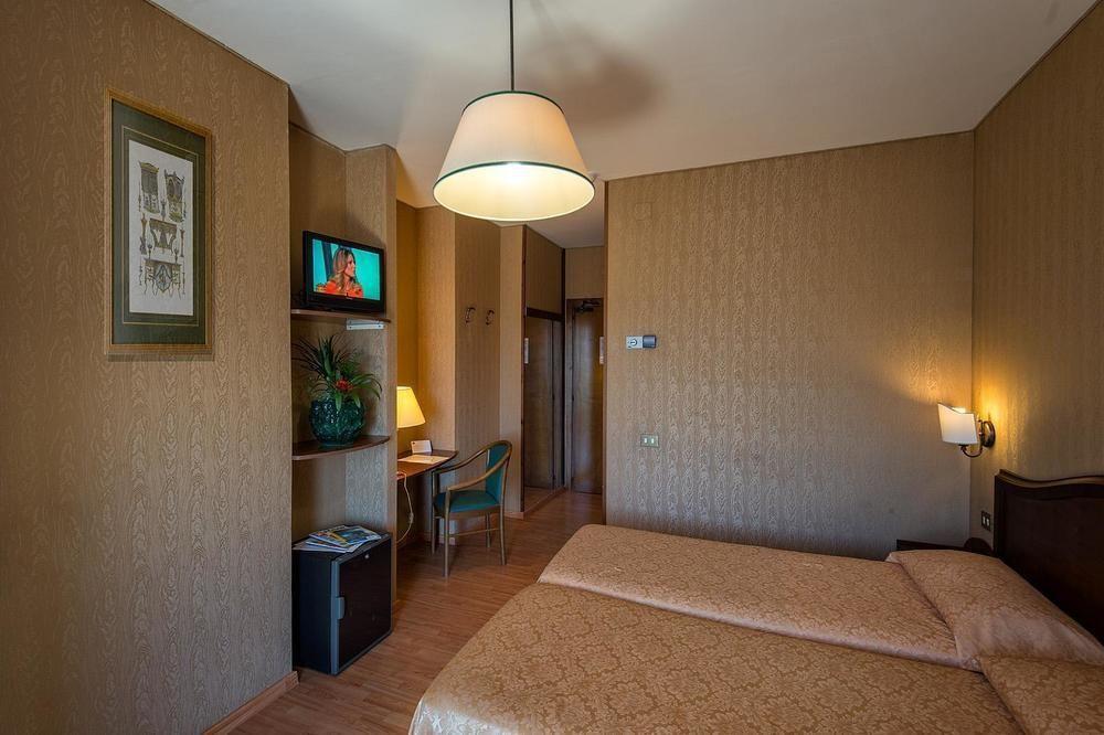 Park Hotel Blanc Et Noir Rome Exterior photo