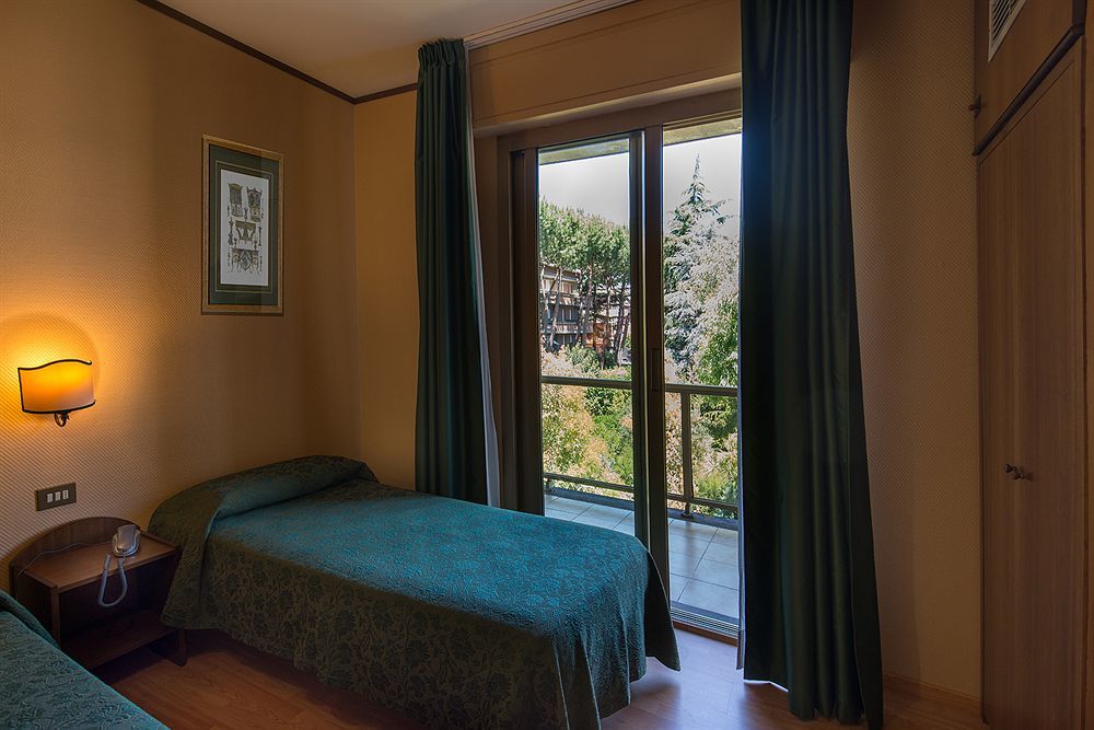 Park Hotel Blanc Et Noir Rome Exterior photo